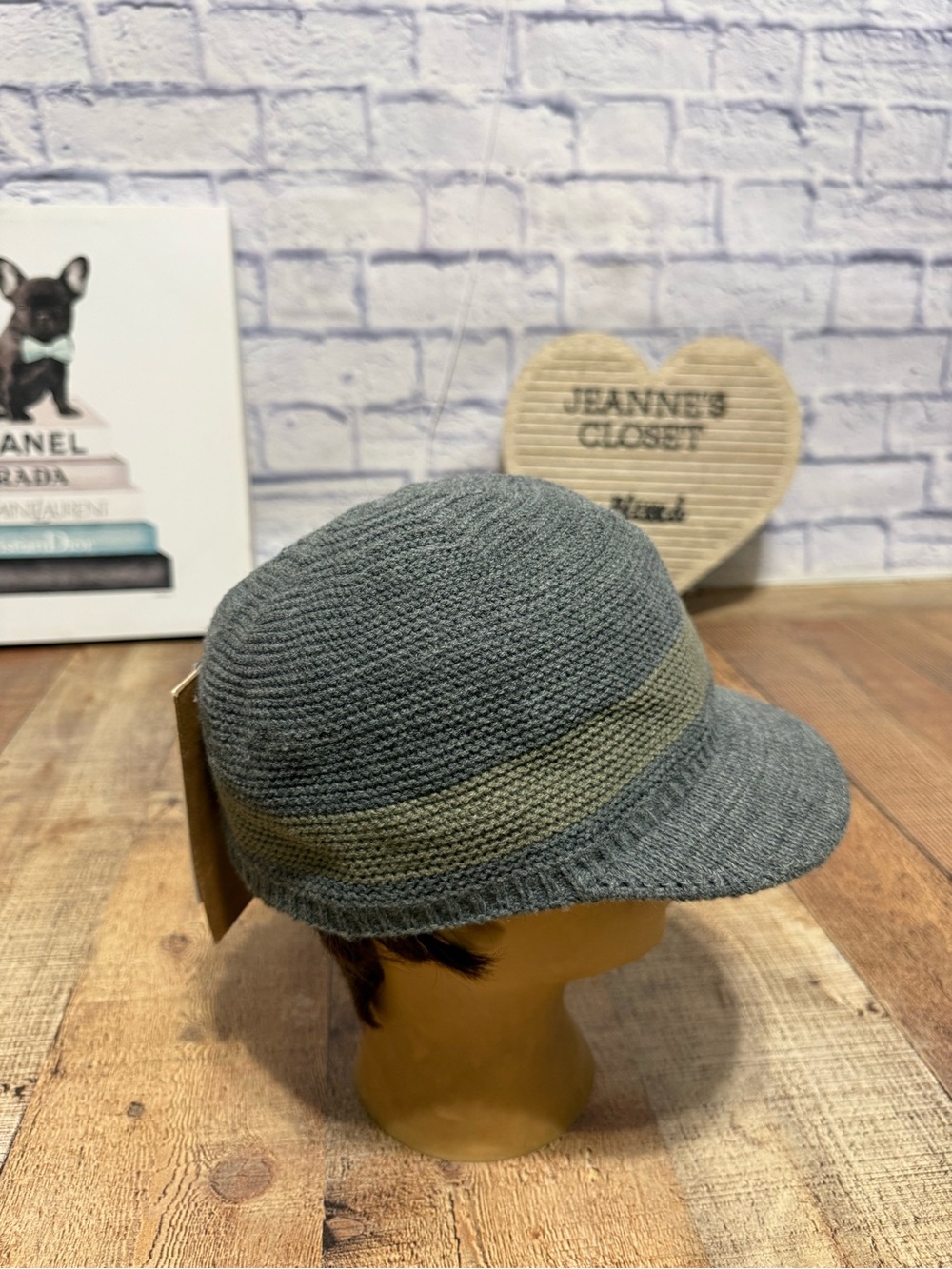 Chaos Hat Gray Cap One Size